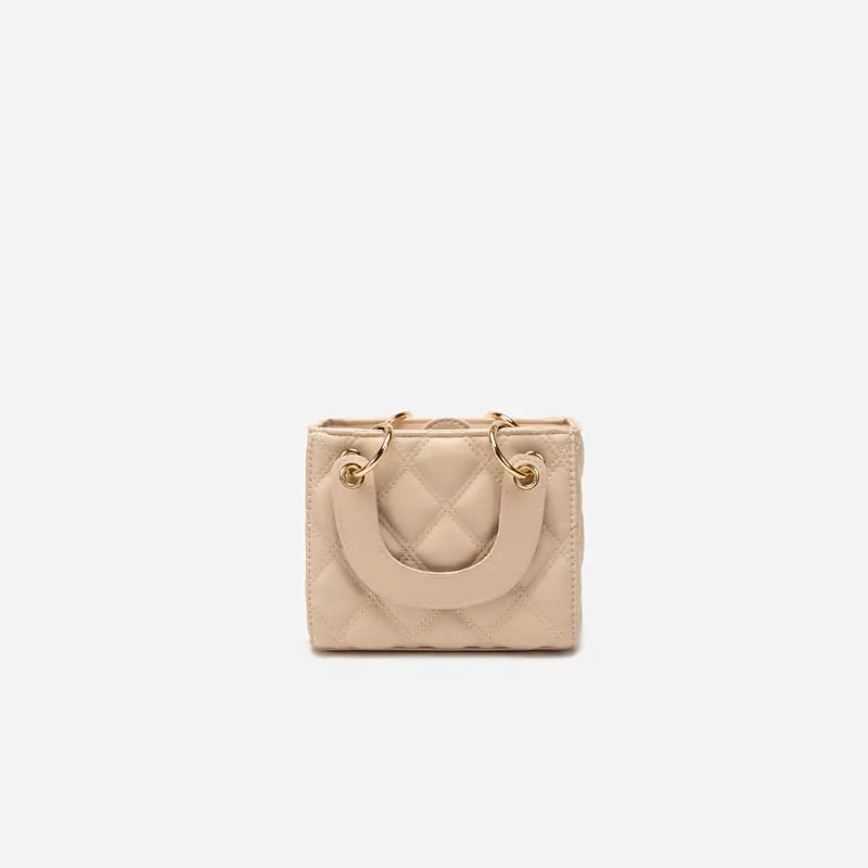 Elegant Diamond Chain Tote