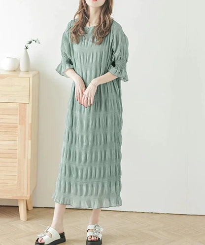 Elegant Long Ruffled Vintage Dress