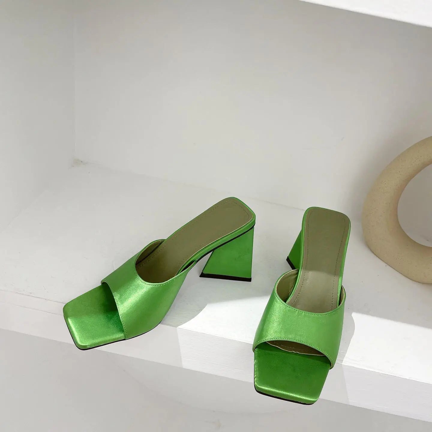 Silk Triangle Heel Square-Toe Pumps