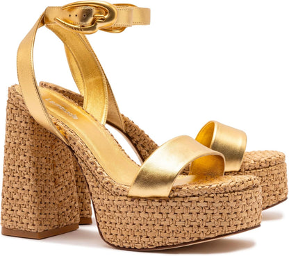 Dolly Verona Sandal In Gold Metallic Leather And Natural Raffia