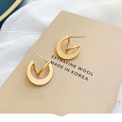 Chic Silver Geometric Earrings