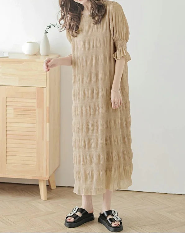 Elegant Long Ruffled Vintage Dress