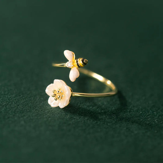 Sterling Bee Shell Adjustable Ring
