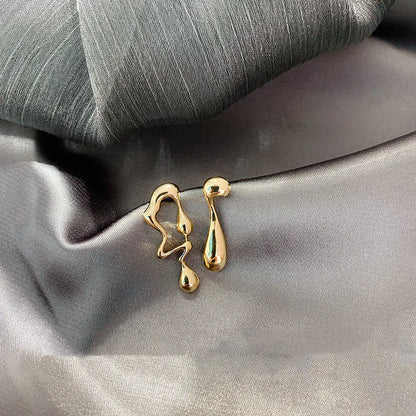 Chic Silver Geometric Earrings